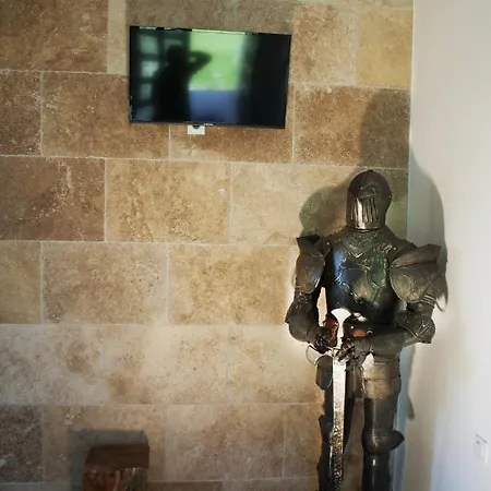 Hotel Good Knight Carcassonne