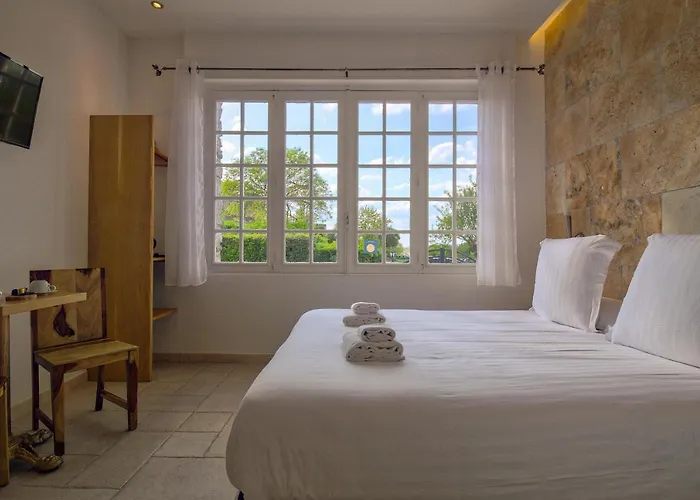 Good Knight Hotel Carcassonne